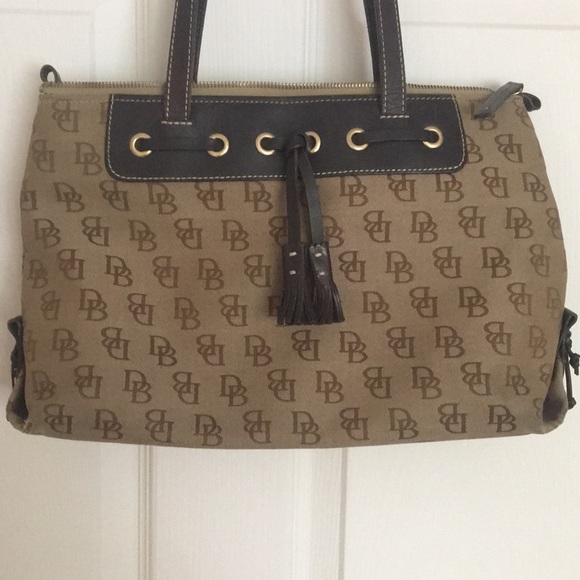 Authentic Dooney & Bourke - Picture 2 of 8